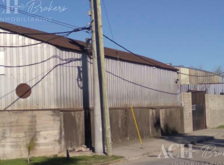 Bodega-Galpón · 2150m²