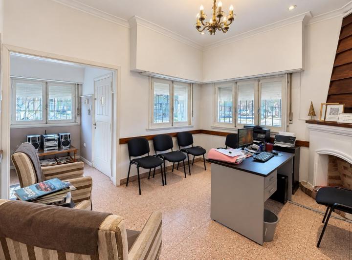 Casa · 80m² · 3 Ambientes · 1 Cochera