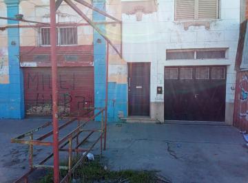 Casa de 7 ambientes, La Plata · Casa Antigua con Dos Locales Comerciales