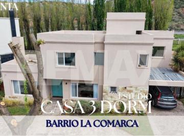 Casa · 250m² · 6 Ambientes · 1 Cochera · Venta Casa 3 Dorm. + Estudio, B° La Comarca