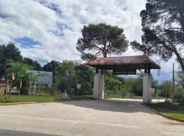 Terreno · 700m² · Amplio Lote en Solares de Los Molinos