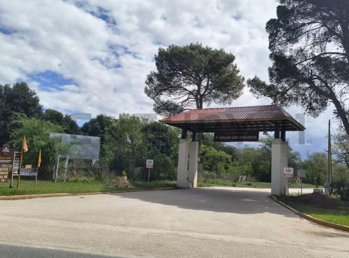Terreno · 700m²