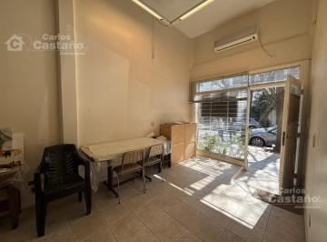 Oficina comercial · 38m² · 2 Ambientes · Excelente Local Comercial 38 m² con Entrepiso y Baño.