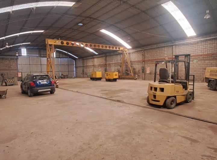 Bodega-Galpón · 1263m²