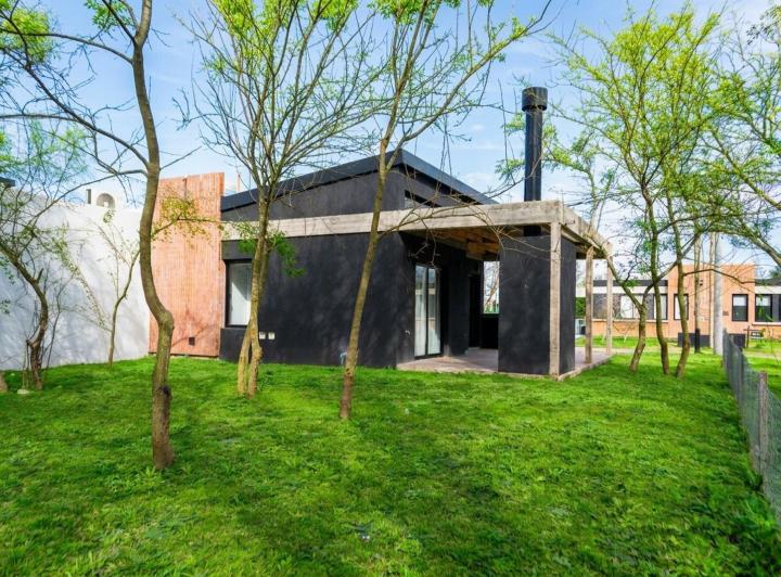 Casa · 43m² · 2 Ambientes · 1 Cochera