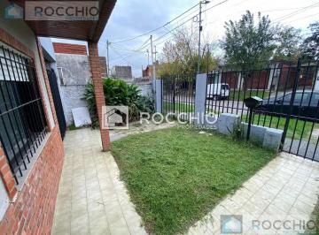 Casa · 110m² · 3 Ambientes · 1 Cochera · Casa en Alquiler 3 Ambientes | Ciudad Jardín El Libertador