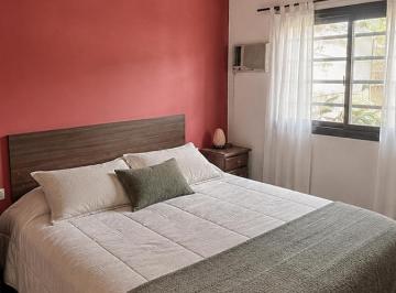 Casa · 90m² · 4 Ambientes · 1 Cochera · Casa en Zona Sur