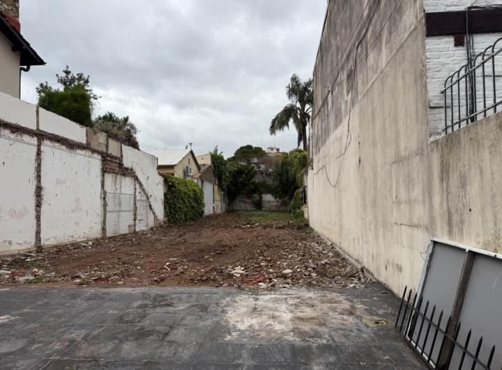 Terreno · 433m²