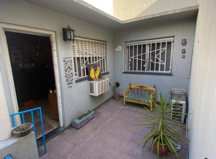Casa · 90m² · 5 Ambientes