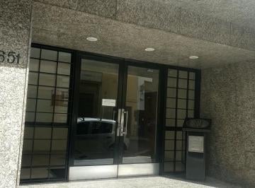 Departamento de 3 ambientes, Monserrat · Alquiler 3 Ambientes en Chacabuco 651 – Dueño Directo – Luminoso y Silencioso