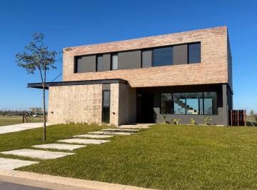 Casa de 4 ambientes, Escobar · Venta Casa Puertos del Lago, Escobar - Barrio Amarras