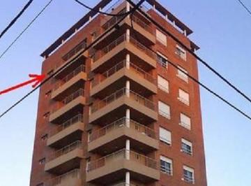 Departamento · 45m² · 2 Ambientes · Departamento - Esc. - Centro