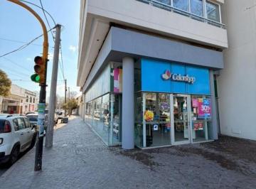 Local comercial · 211m² · Alquiler Importante Local Comercial en Esquina - Zona Terminal
