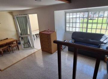Casa · 90m² · 4 Ambientes · 1 Cochera · Casa en Monte Grande