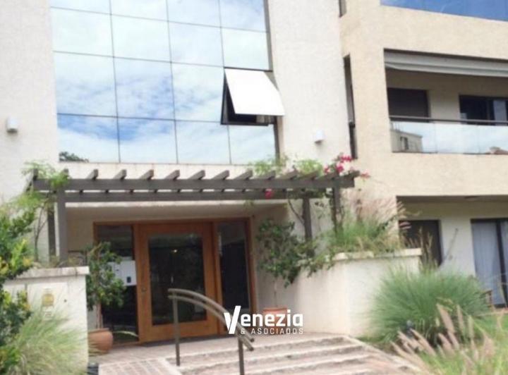 Departamento · 100m² · 4 Ambientes · 1 Cochera