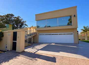 Casa · 309m² · 5 Ambientes · 4 Cocheras · Venta Casa 5 Amb - en Santa Clara del Mar