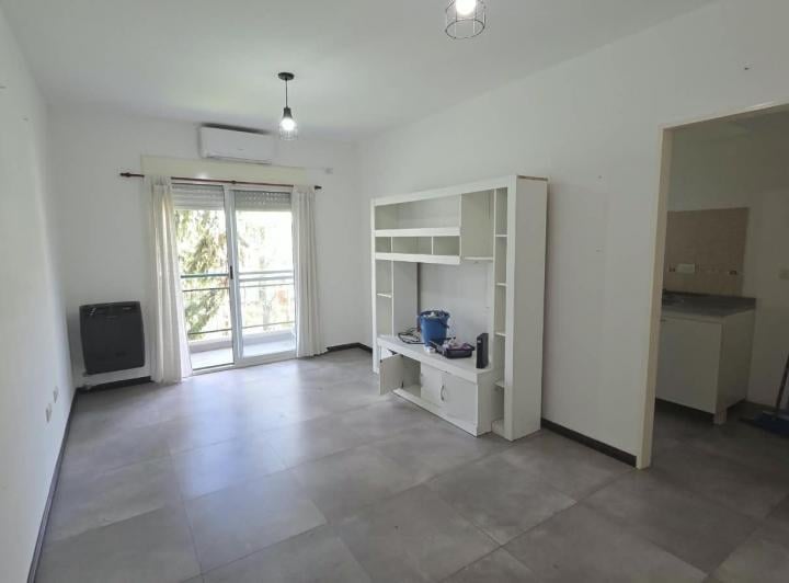 Departamento · 50m² · 2 Ambientes · 1 Cochera