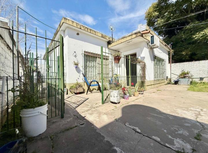 Casa · 75m² · 3 Ambientes · 1 Cochera