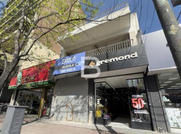 Local comercial en Alquiler de 2 ambientes · Local en Alquiler, Zona Flores
