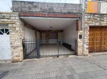 Casa · 90m² · 4 Ambientes · Casa en Alquiler | Mitre 1100