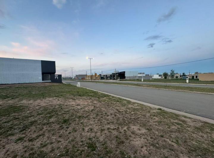 Terrenos en venta — RealXpertAI