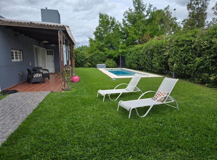 Casa · 136m² · 3 Ambientes · 2 Cocheras