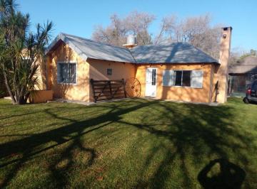 Quinta vacacional de 2 ambientes, Malvinas Argentinas · Casa Quinta en Optimo Estado, Ideal Vivienda Permanente