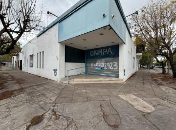 Local comercial · 400m² · 5 Ambientes · Local Comercial en Esquina Merlo Centro