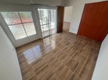 Departamento · 45m² · 2 Ambientes · Alquiler Depto 2 Ambientes y Balcon V. Riachuelo