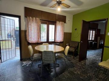 Casa de 2 ambientes, Córdoba · Alquilo Casa Barrio Guemes (Cerca Patio Olmos)
