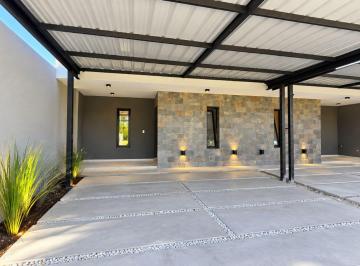Casa · 144m² · 4 Ambientes · 2 Cocheras · Venta Duplex 3 Dorm, Poeta Lugones, Cordoba