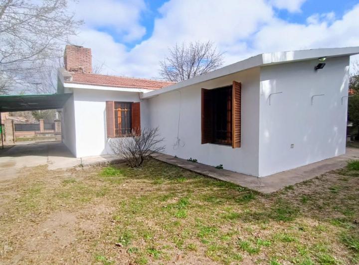 Casa · 130m² · 6 Ambientes · 1 Cochera