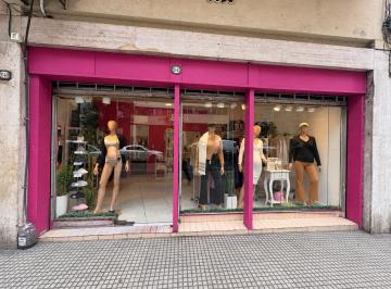 Local comercial · 72m² · Local Comercial Sobre Av Córdoba. Recoleta