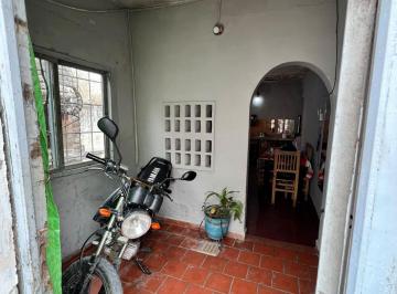 PH · 50m² · 2 Ambientes · Casa Interna PH a Reciclar Entre Rios 3800