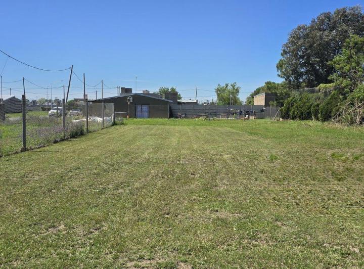 Terreno · 300m²