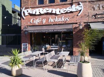 Local comercial · 60m² · 2 Cocheras · Venta Fondo de Comercio Cafeteria Heladeria