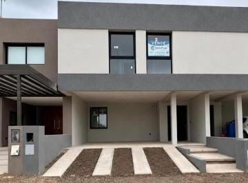 Casa · 161m² · 5 Ambientes · 2 Cocheras · Duplex Premium | Colinas de Manantiales