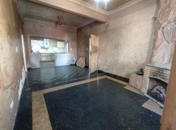 Departamento · 74m² · 3 Ambientes · Depto 3 Amb Piso Venta Santos Lugares a Reciclar