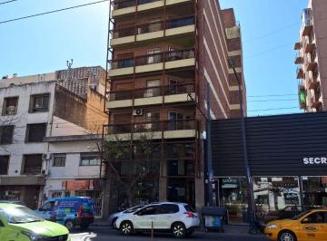 Departamento de 4 ambientes, Córdoba · Precioso Depto de 1d Sobre Av Colon. Barrio Alberdi