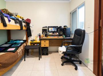 PH · 31m² · 2 Ambientes · PH en Venta 1 Dormitorio, Zona Facultades Berisso La Plata