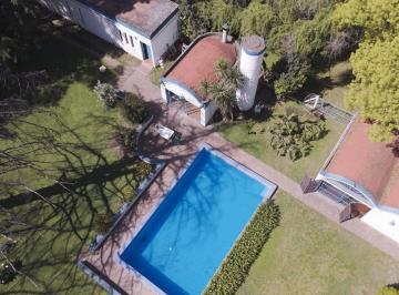 Quinta vacacional · 129m² · 4 Dormitorios · Venta Casa Quinta en General Rodriguez