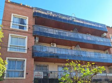 Departamento de 2 ambientes, Córdoba · Alquiler Departamento 2 Dorm. con Balcón, Cochera y Sum en Alto Alberdi, C