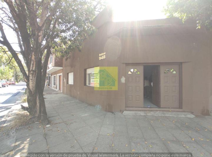 Local comercial · 105m² · 3 Ambientes · 1 Cochera