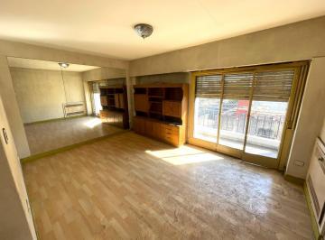 Departamento · 70m² · 3 Ambientes · Departamento en Venta en Ramos Mejia