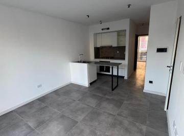 Departamento · 34m² · 2 Ambientes · Departamento 2 Ambientes en Venta - Apto Credito - Bernal - Alquilado