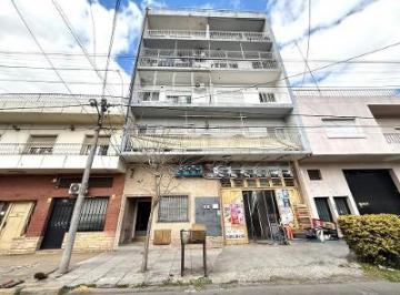Departamento · 42m² · 2 Ambientes · Departamento 2 Amb. C/ Lavadero Indep. en Venta en Ramos Mejia