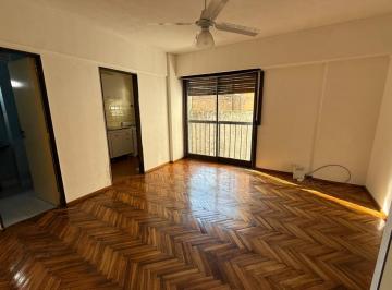 Departamento · 25m² · 1 Ambiente · Alberti 100. Monoambiente en Alquiler. Balvanera.
