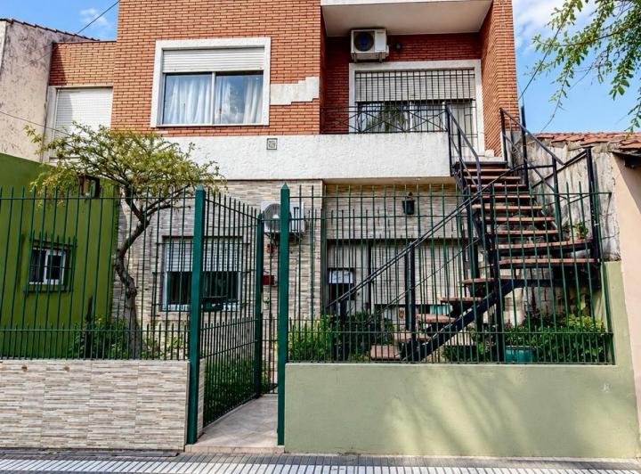 Departamento · 80m² · 4 Ambientes