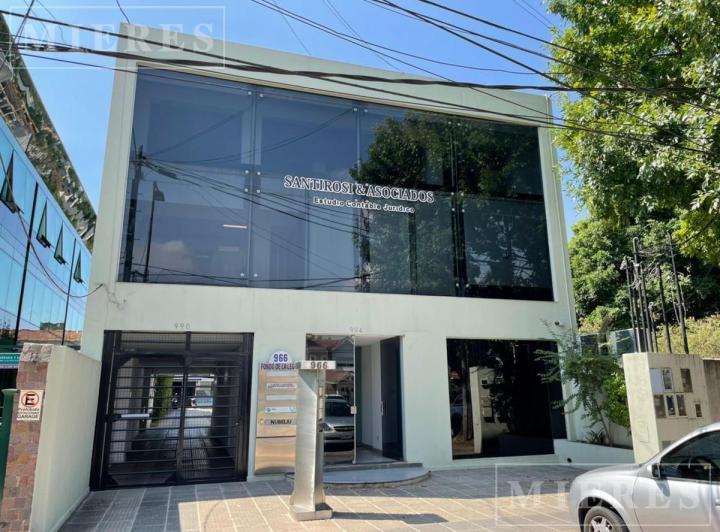 Oficina comercial · 150m² · 2 Cocheras
