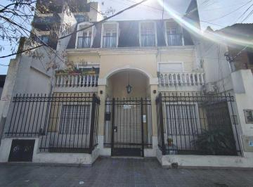 Departamento · 34m² · 2 Ambientes · PH 2 Ambientes en Alquiler con Patio Común Moron